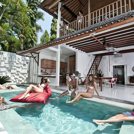 3Br Villa Hari - Minggu Villas Seminyak Exterior photo